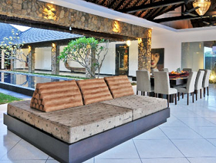 Villa Samudra Raya Бали Экстерьер фото